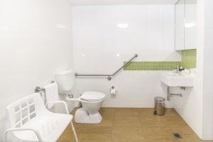large AbodeGungahlin AccessableStudioApartment Bathroom2 300x200
