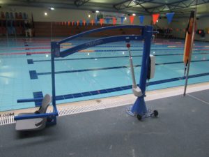 GYW Pool hoist with regular seat for transferring 300x225